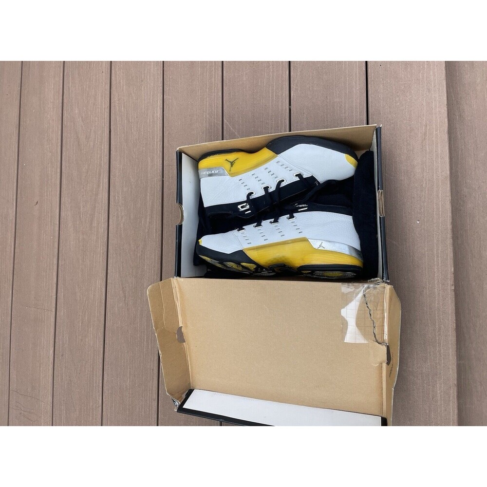 Air Jordan 17 OG 2002 Low All Star - Lightning Men’s Size 8.5 303891-101 White
